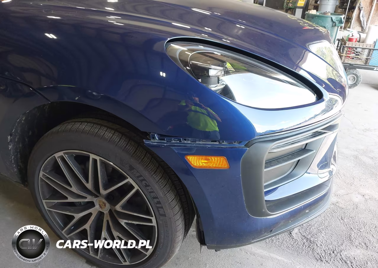 2026 Porsche Macan T VIN:WP1AA2A54TLB07190 - 18