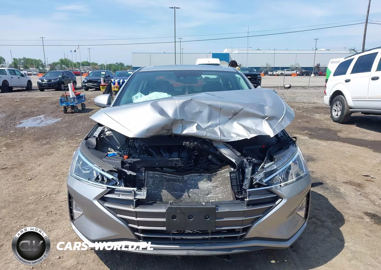 2020 Hyundai Elantra Value Edition VIN:5NPD84LF0LH572436 - 12