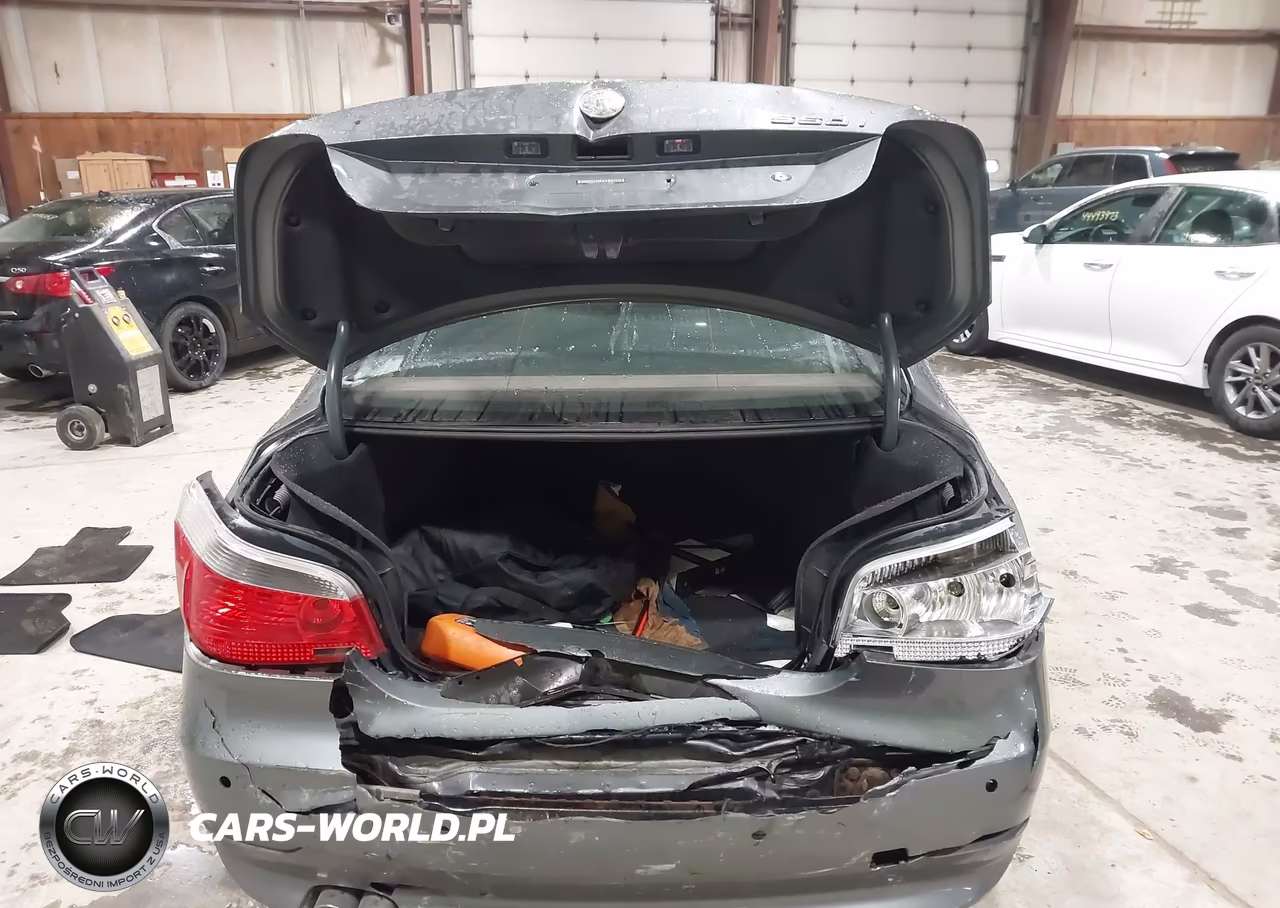 2006 BMW 550I VIN:WBANB53546CP02928 - 16