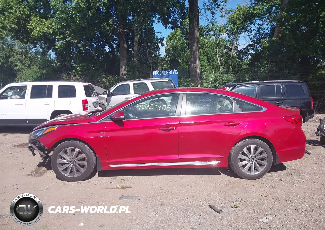 2017 Hyundai Sonata Sport VIN:5NPE34AF8HH450226 - 15