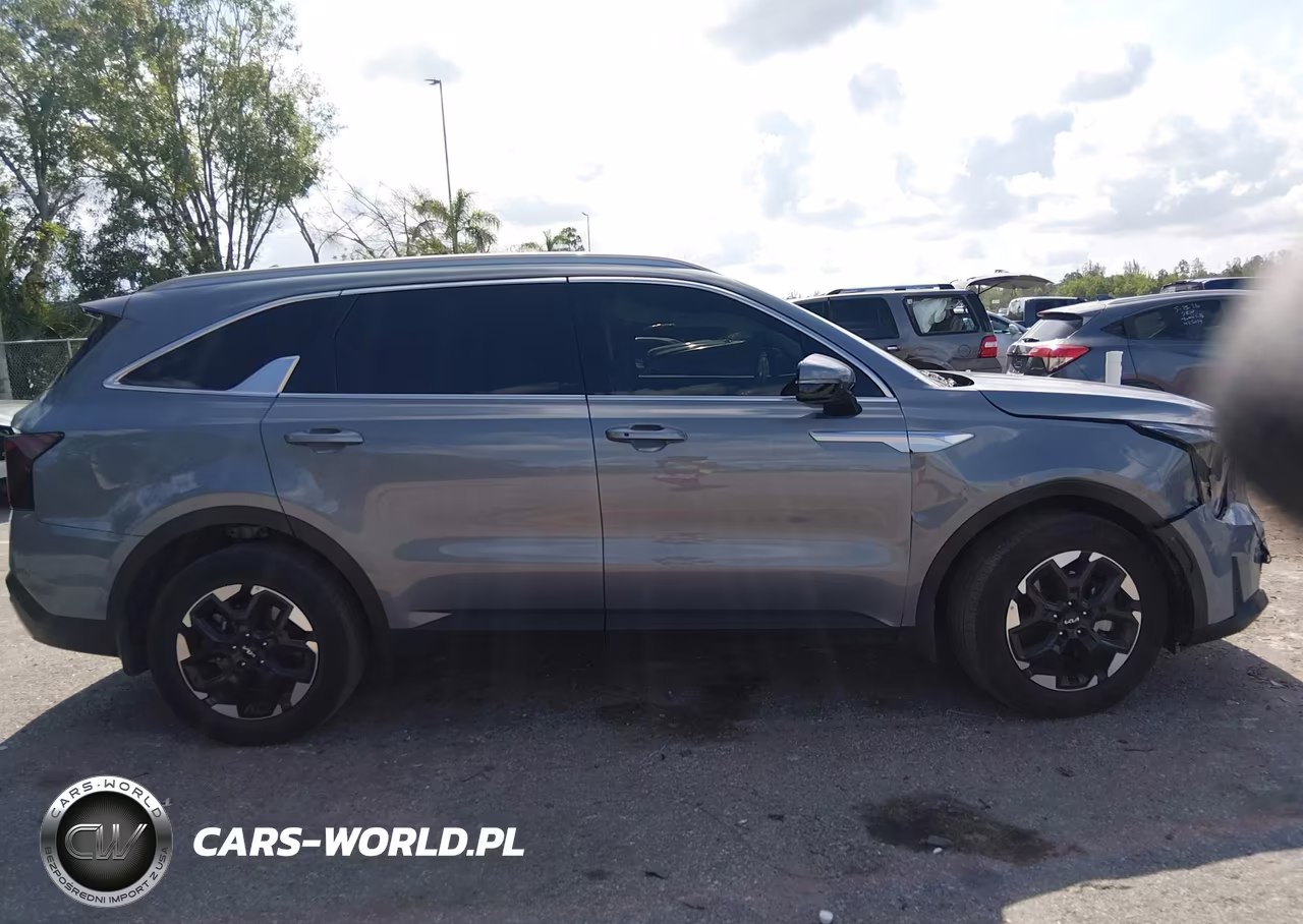 2025 Kia Sorento S VIN:5XYRL4JC8SG378353 - 13