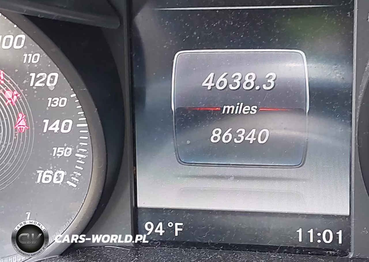 2018 Mercedes-Benz C 300 VIN:55SWF4JB5JU248195 - 15