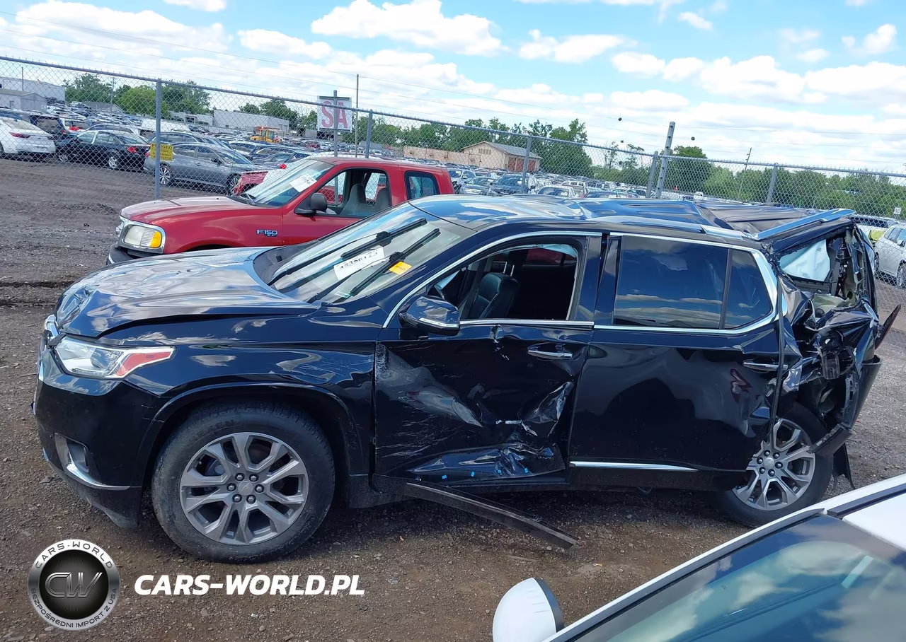 2018 Chevrolet Traverse Premier VIN:1GNEVJKW4JJ235437 - 14