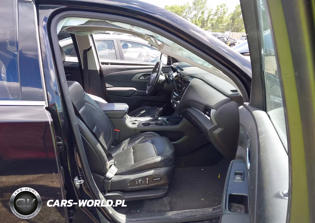 2018 Chevrolet Traverse Premier VIN:1GNEVJKW4JJ235437 - 5