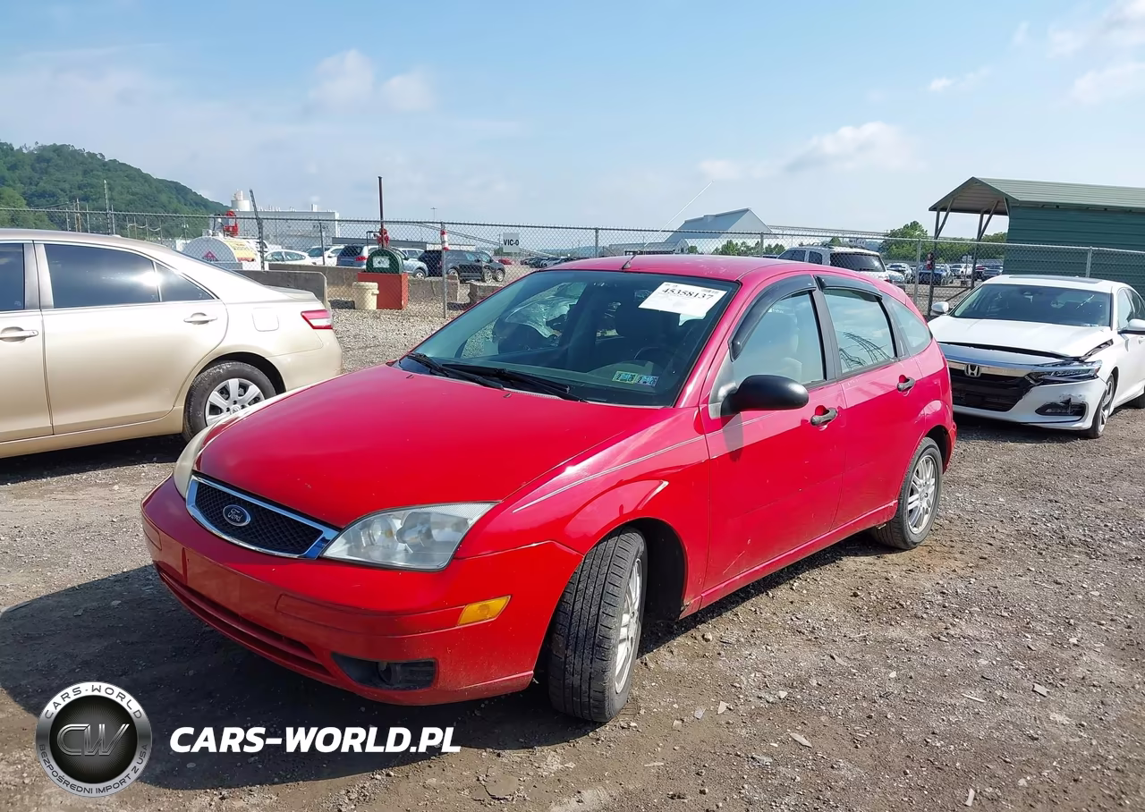 2005 Ford Focus Zx5 VIN:3FAFP37N85R114382 - 2