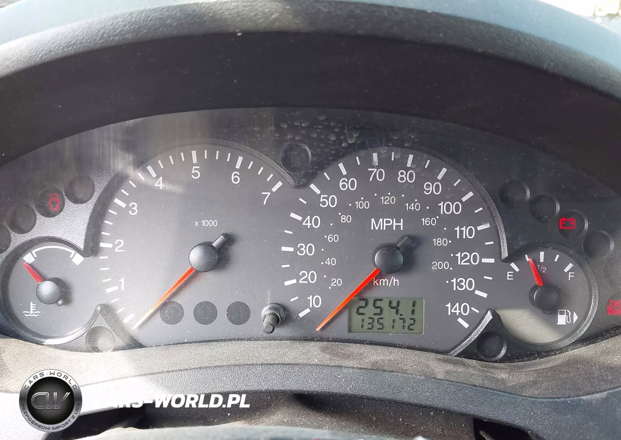 2005 Ford Focus Zx5 VIN:3FAFP37N85R114382 - 7