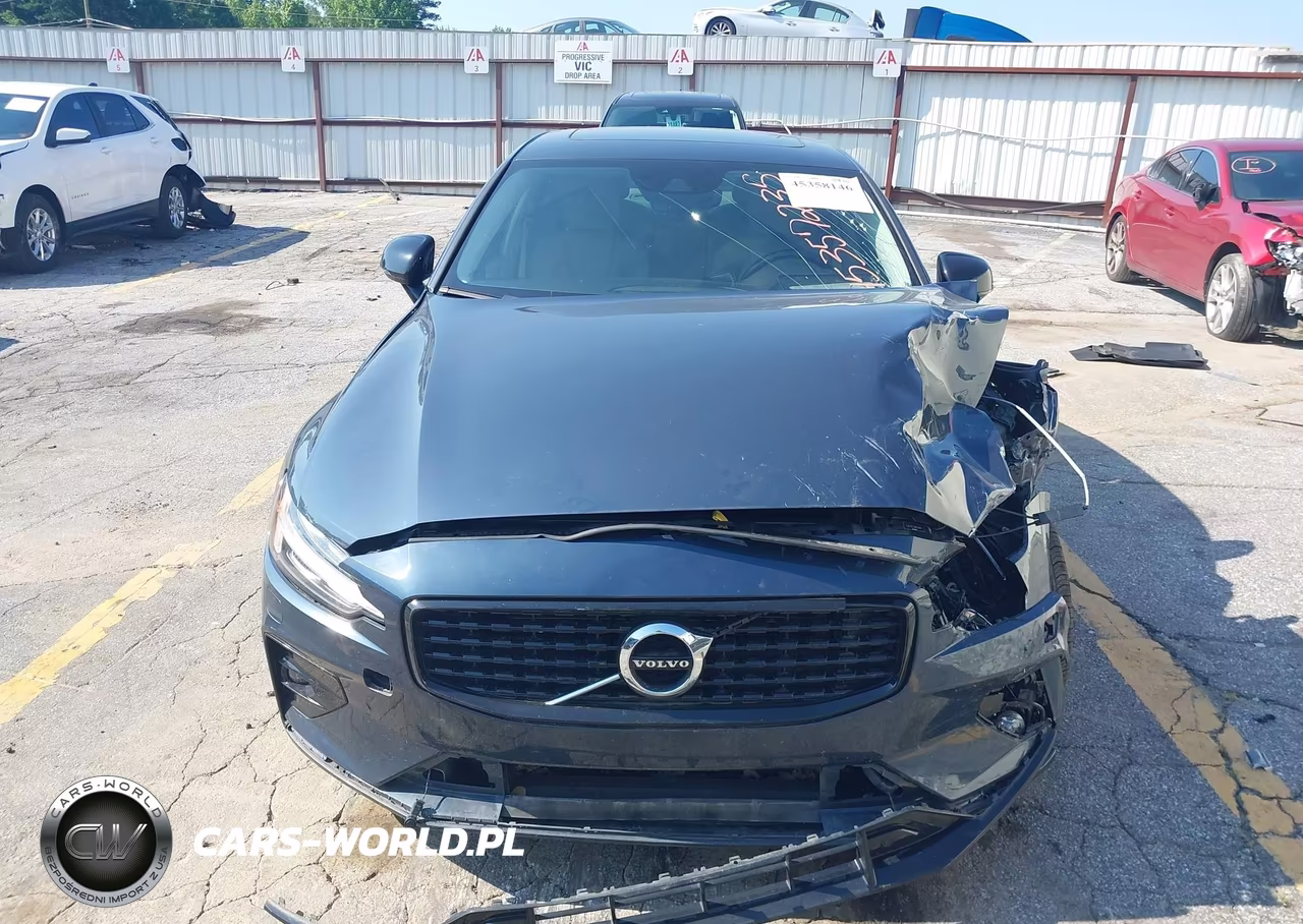 2022 Volvo S60 B5 Momentum VIN:7JRL12FZ3NG153824 - 12