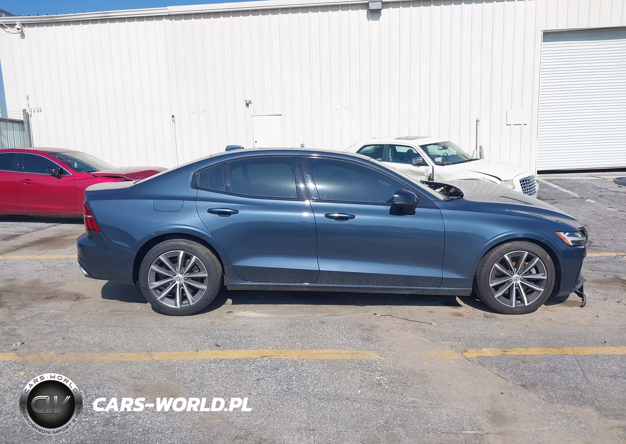 2022 Volvo S60 B5 Momentum VIN:7JRL12FZ3NG153824 - 13