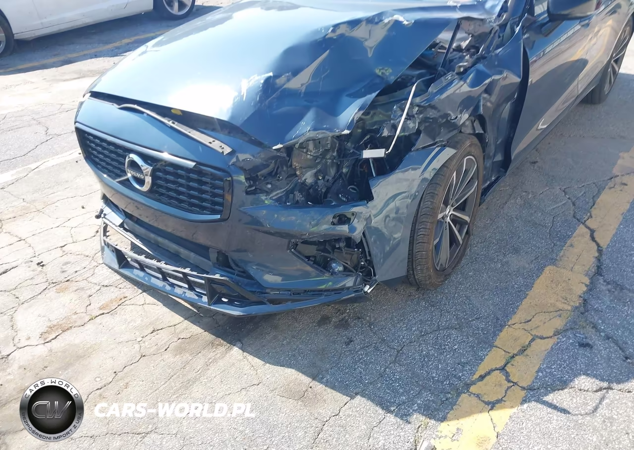 2022 Volvo S60 B5 Momentum VIN:7JRL12FZ3NG153824 - 6