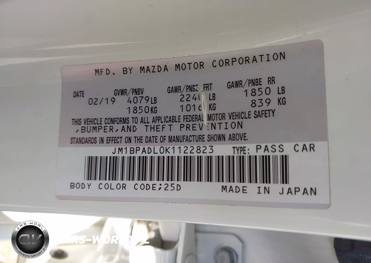 2019 Mazda Mazda3 Preferred Package VIN:JM1BPADL0K1122823 - 9