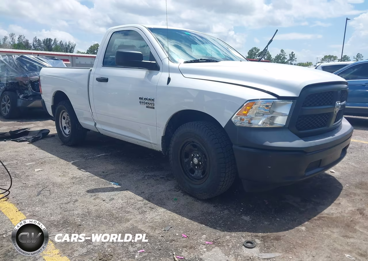 2020 Ram 1500 Classic Tradesman 4X2 6'4 Box – zdjęcie 1 z 17