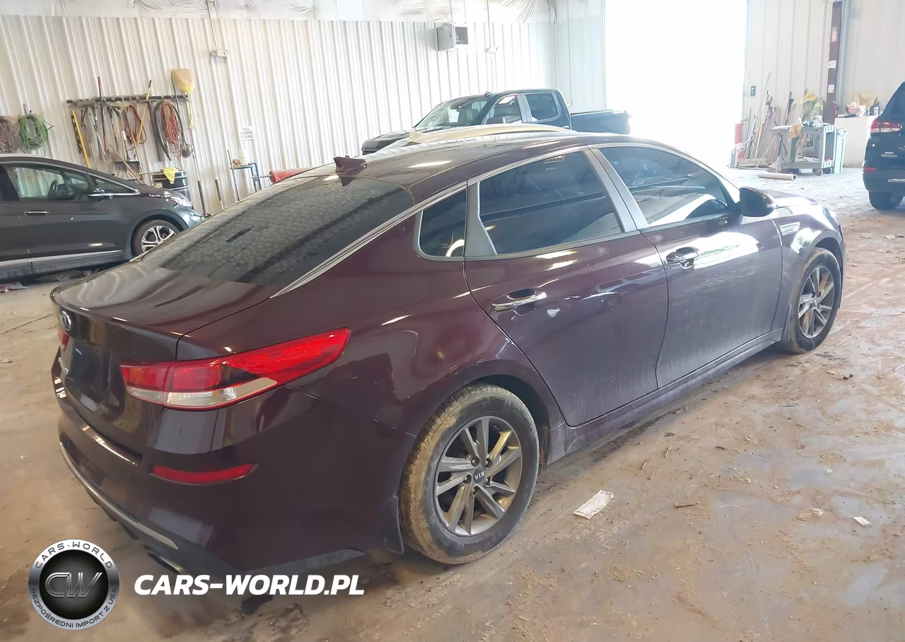 2019 Kia Optima Lx VIN:5XXGT4L32KG344210 - 4