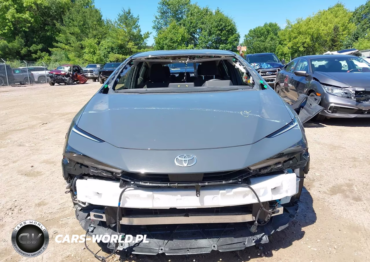 2024 Toyota Prius Prime Se VIN:JTDACACU3R3012610 - 13