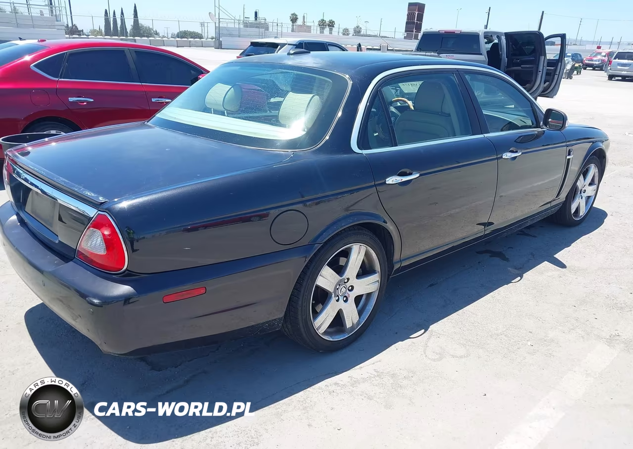 2008 Jaguar Xj Xj8 L VIN:SAJWA79B38SH20711 - 4