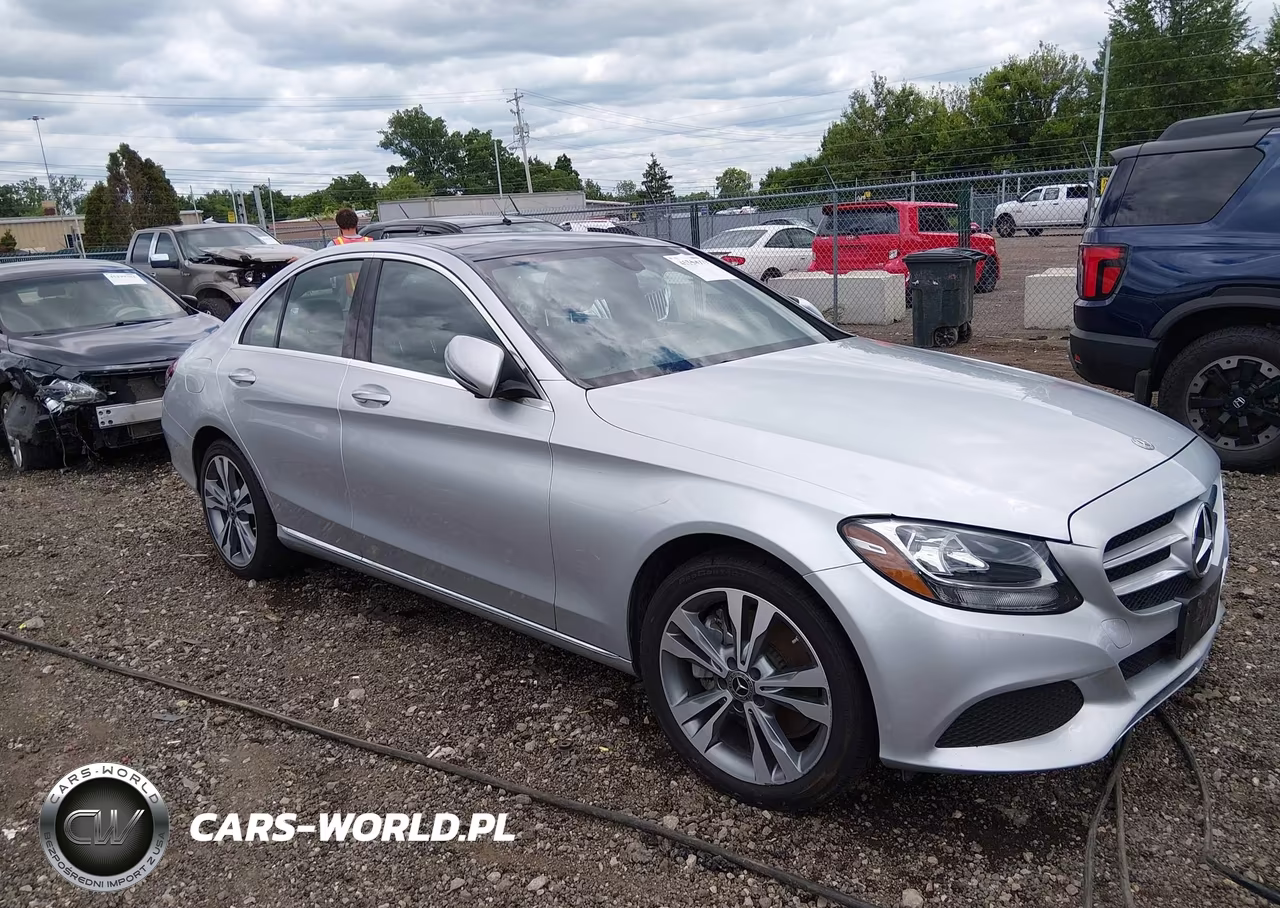 2018 Mercedes-Benz C 300 4Matic