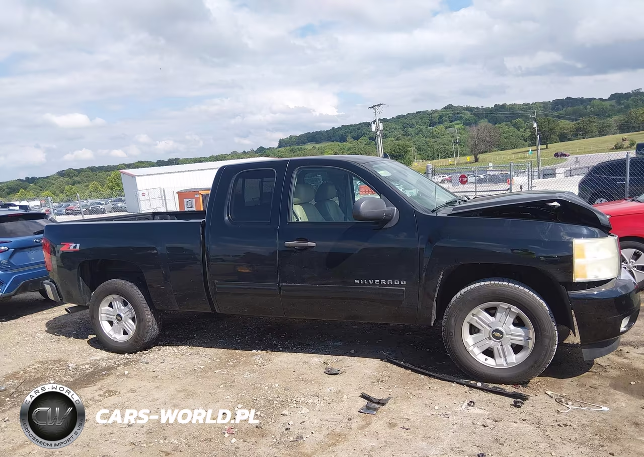2011 Chevrolet Silverado 1500 Lt VIN:1GCRCSE02BZ442263 - 13