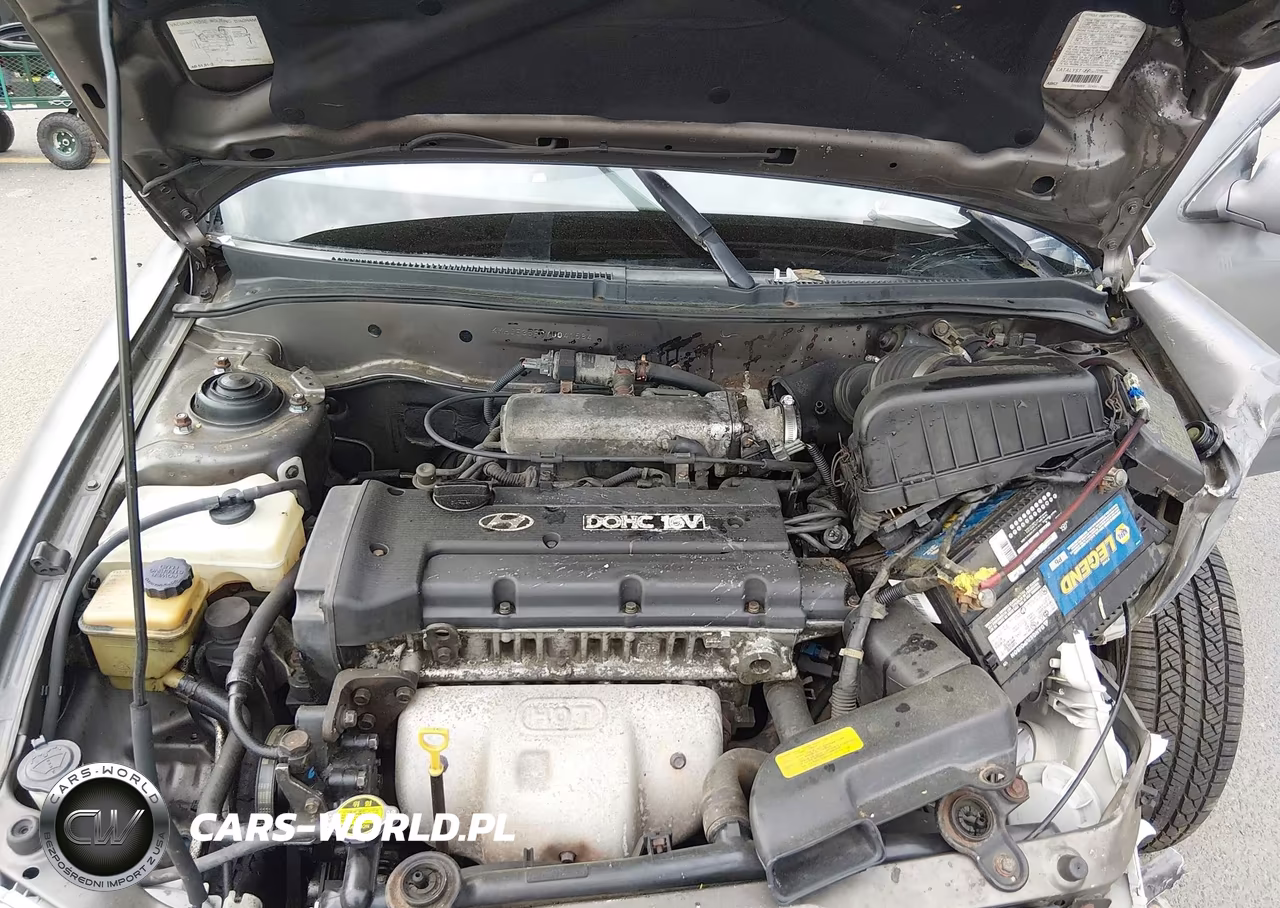 2000 Hyundai Elantra Gls VIN:KMHJF35F0YU041584 - 10