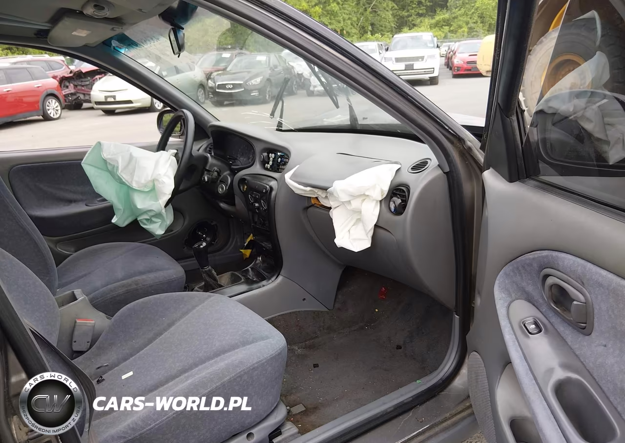 2000 Hyundai Elantra Gls VIN:KMHJF35F0YU041584 - 5