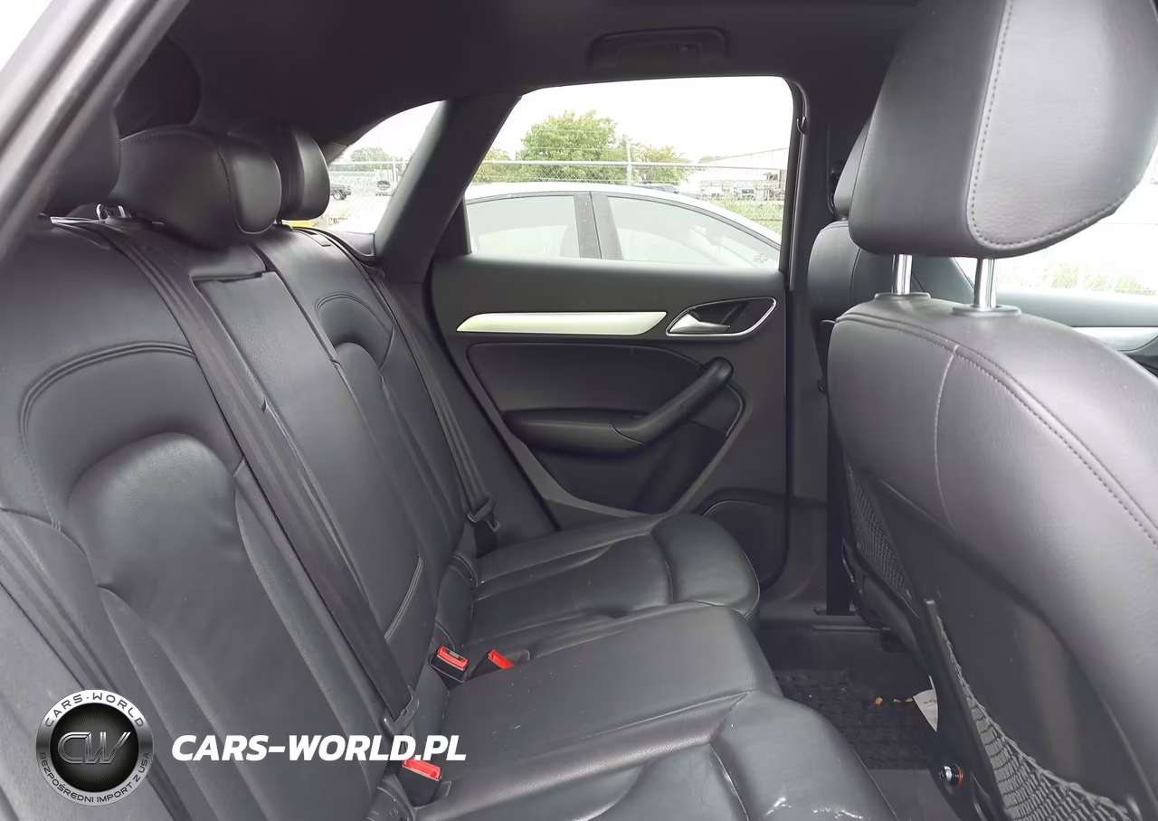 2016 Audi Q3 2.0T Premium Plus VIN:WA1EFCFS1GR011250 - 8