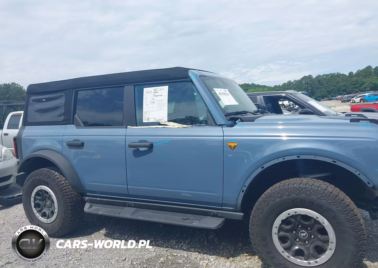 2025 Ford Bronco Badlands VIN:1FMEE9BP1SLA64759 - 13
