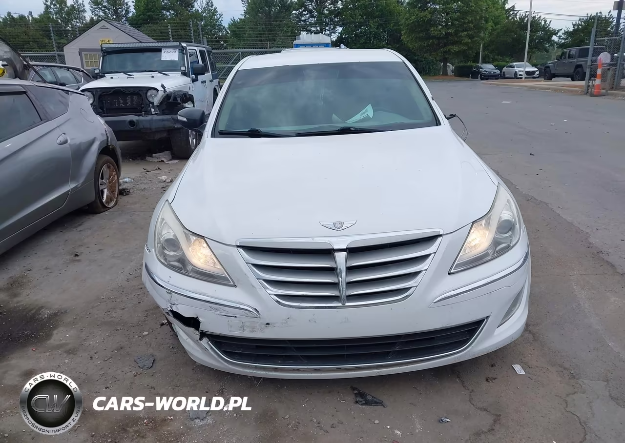 HYUNDAI GENESIS VIN:KMHGC4DD7EU259381 - 12