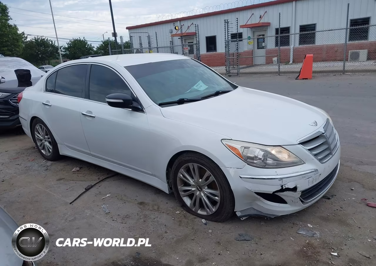 HYUNDAI GENESIS VIN:KMHGC4DD7EU259381 - 13
