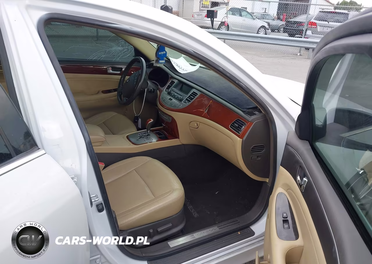 HYUNDAI GENESIS VIN:KMHGC4DD7EU259381 - 5