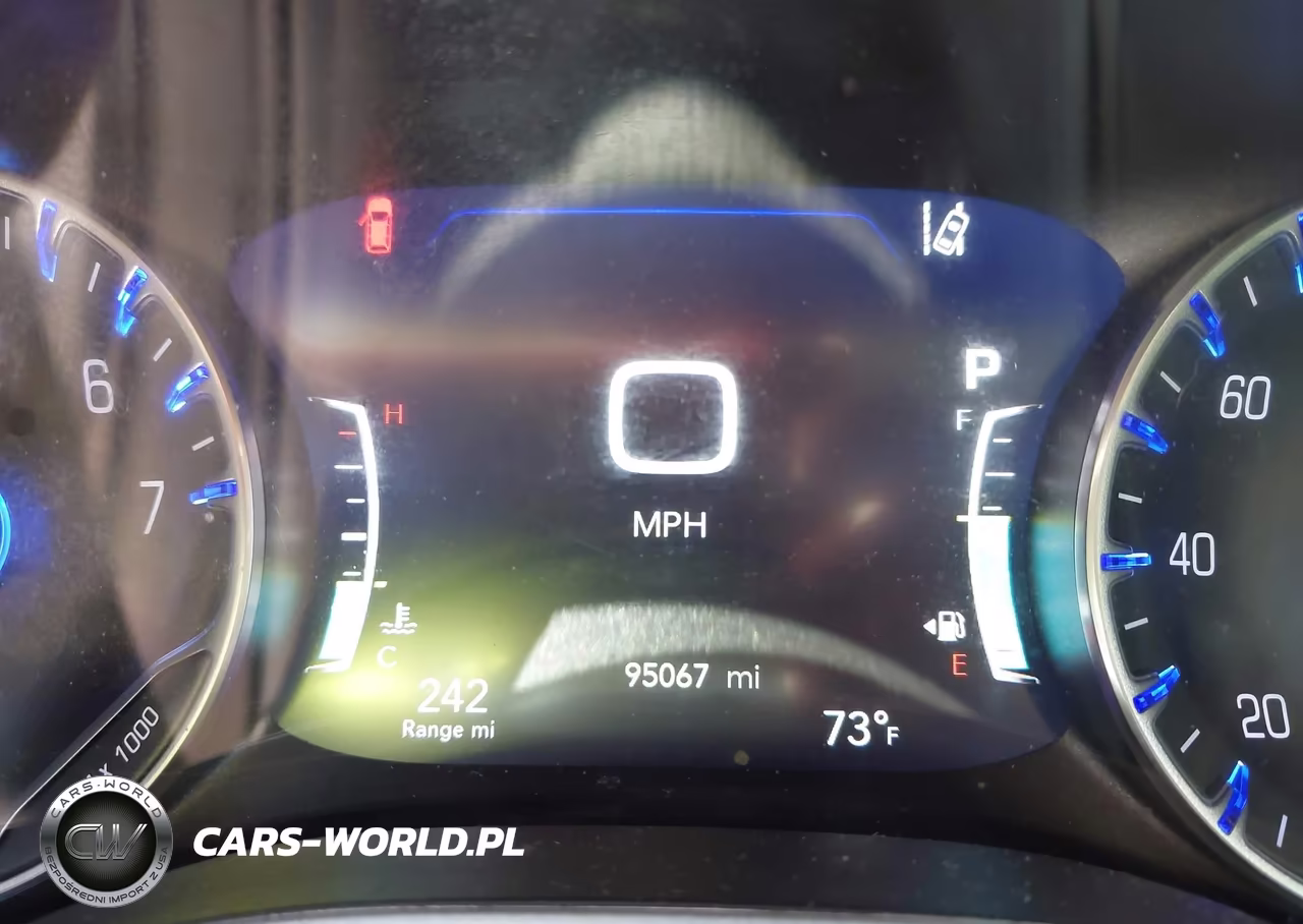 2021 Chrysler Pacifica Touring L VIN:2C4RC1BG3MR576840 - 15