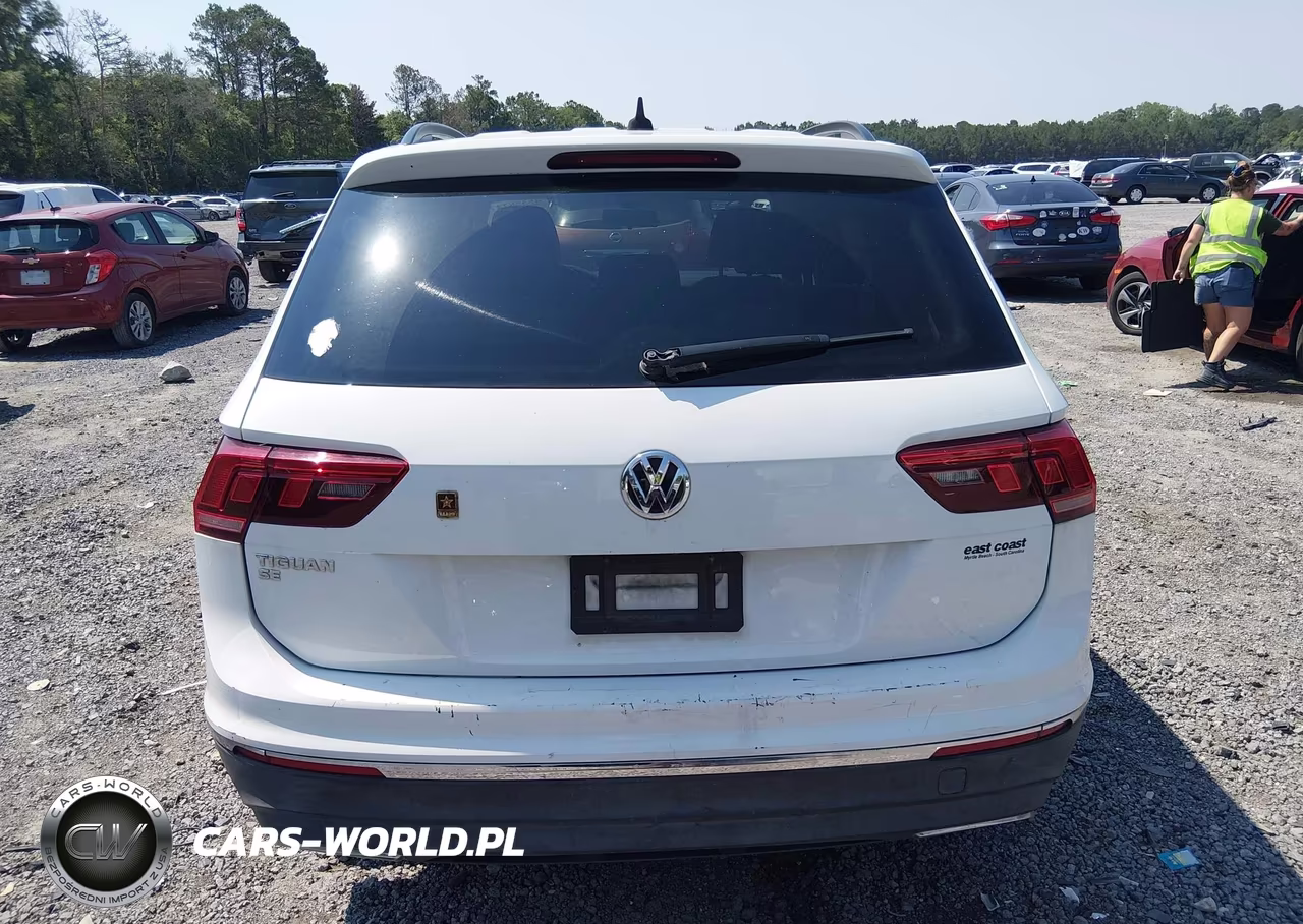 2020 Volkswagen Tiguan 2.0T Se-2.0T Se R-Line Black-2.0T Sel VIN:3VV3B7AX2LM019793 - 16