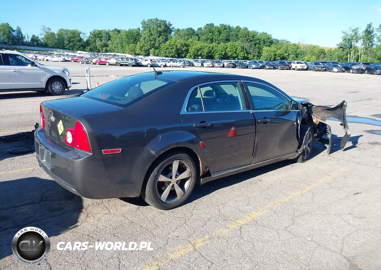 2011 Chevrolet Malibu 1Lt VIN:1G1ZC5E1XBF281360 - 4