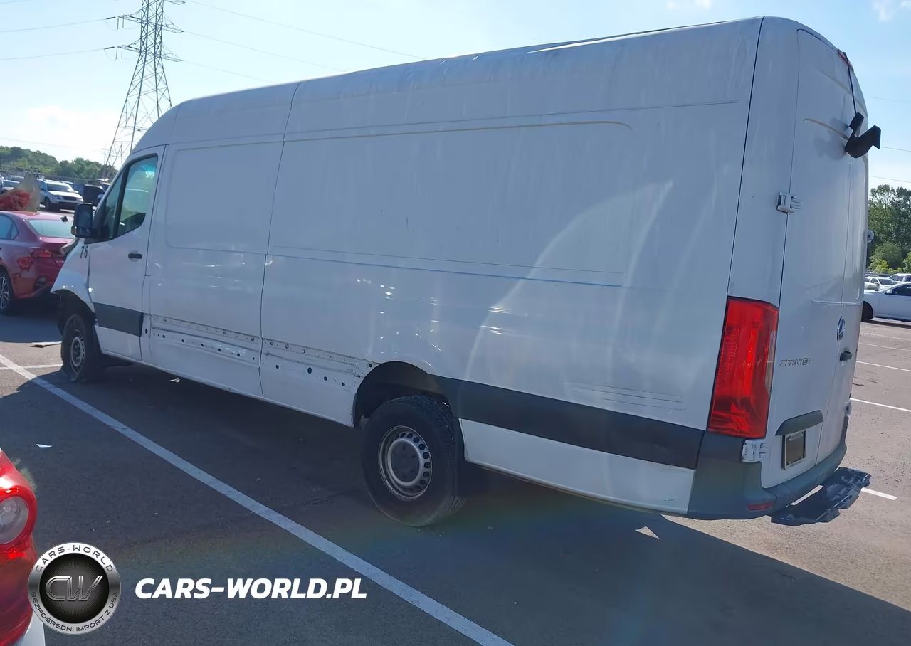 2019 Mercedes-Benz Sprinter 2500 High Roof V6 VIN:WD4FF1CD0KT010340 - 3