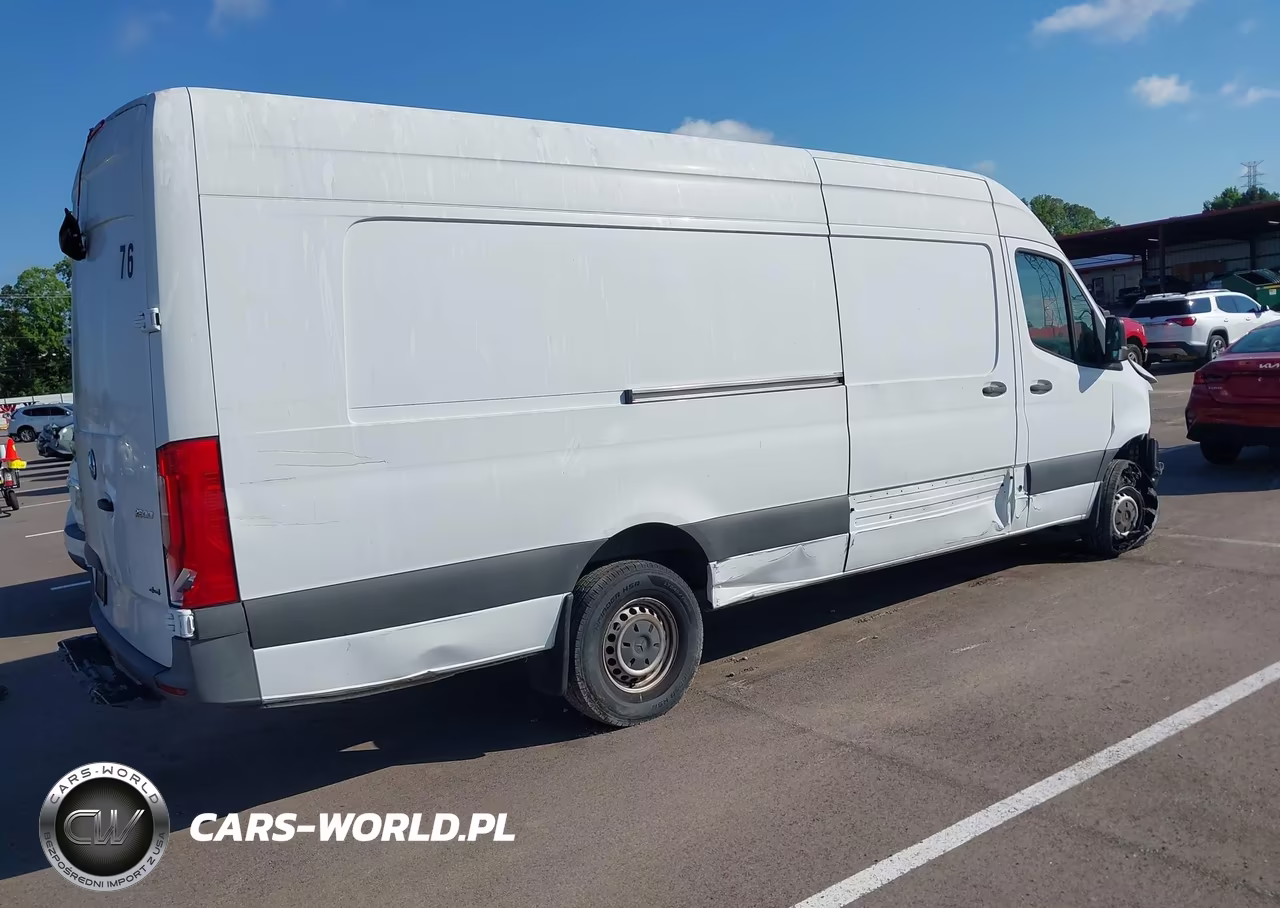 2019 Mercedes-Benz Sprinter 2500 High Roof V6 VIN:WD4FF1CD0KT010340 - 4