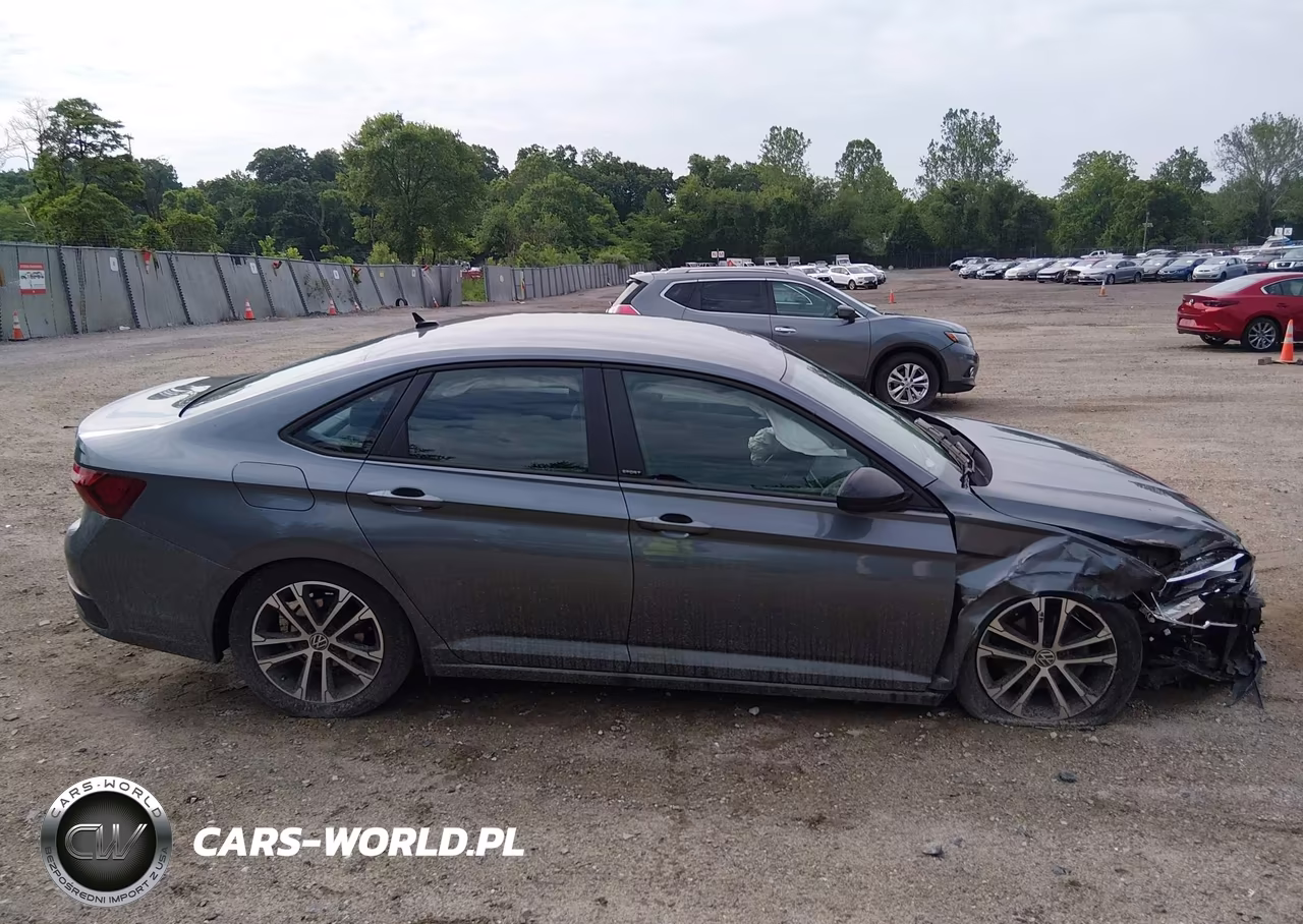 2024 Volkswagen Jetta 1.5T Sport VIN:3VWBM7BU9RM042437 - 13