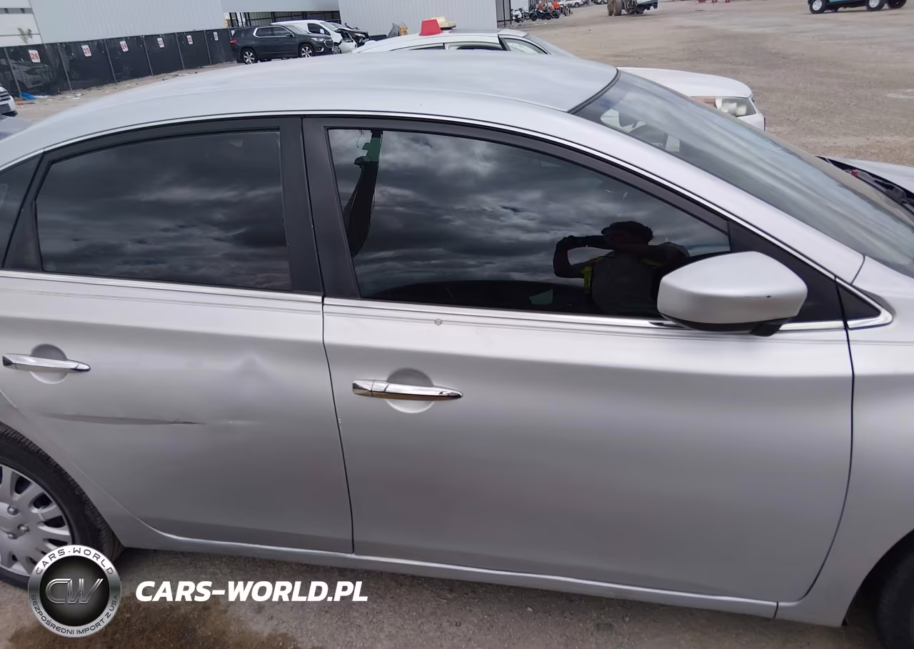 2019 Nissan Sentra S VIN:3N1AB7AP0KY387812 - 13