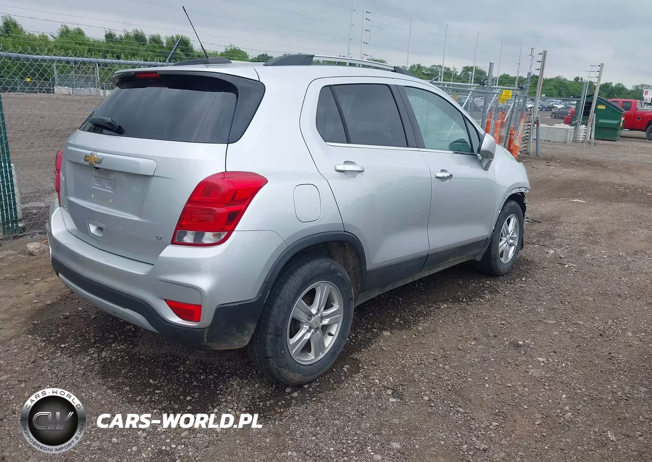 2019 Chevrolet Trax Lt VIN:KL7CJLSB7KB756519 - 4