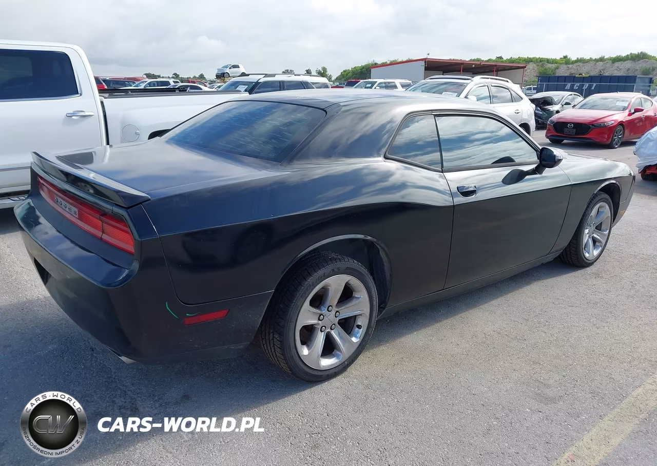 2014 Dodge Challenger Sxt VIN:2C3CDYAG2EH304546 - 4