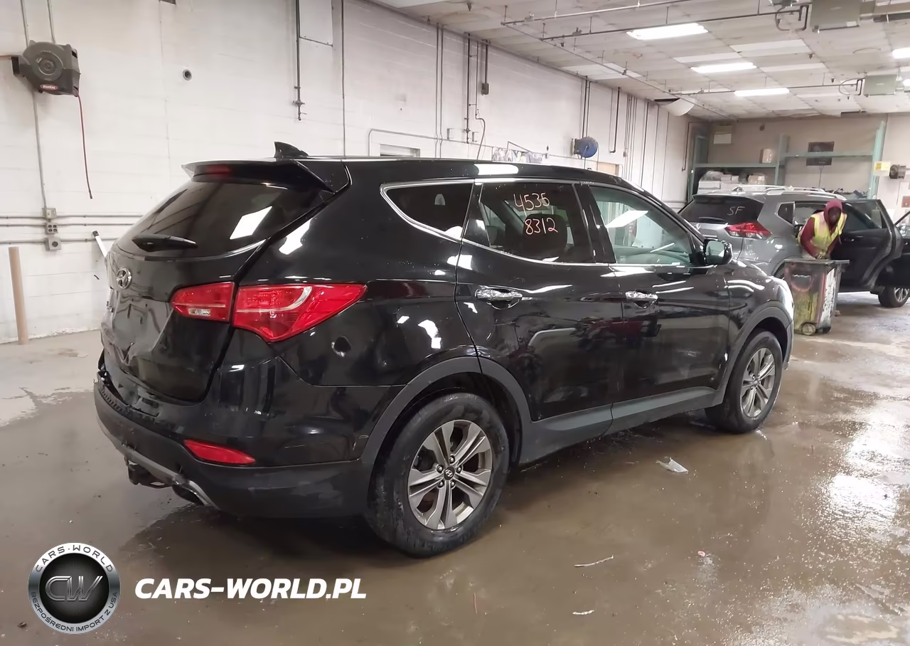 2015 Hyundai Santa Fe Sport 2.4L VIN:5XYZTDLB0FG279939 - 4