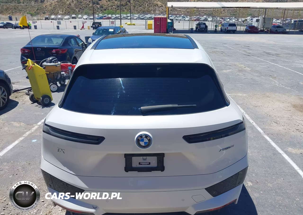 2024 BMW Ix xDrive50 VIN:WB523CF07RCN33169 - 16