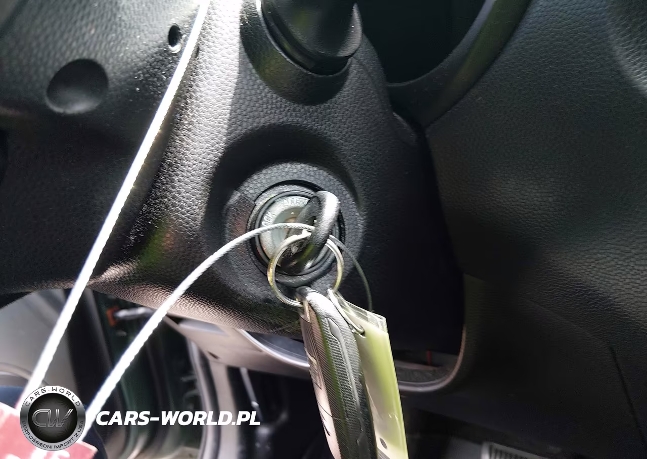 2014 Kia Soul + VIN:KNDJP3A53E7057285 - 11