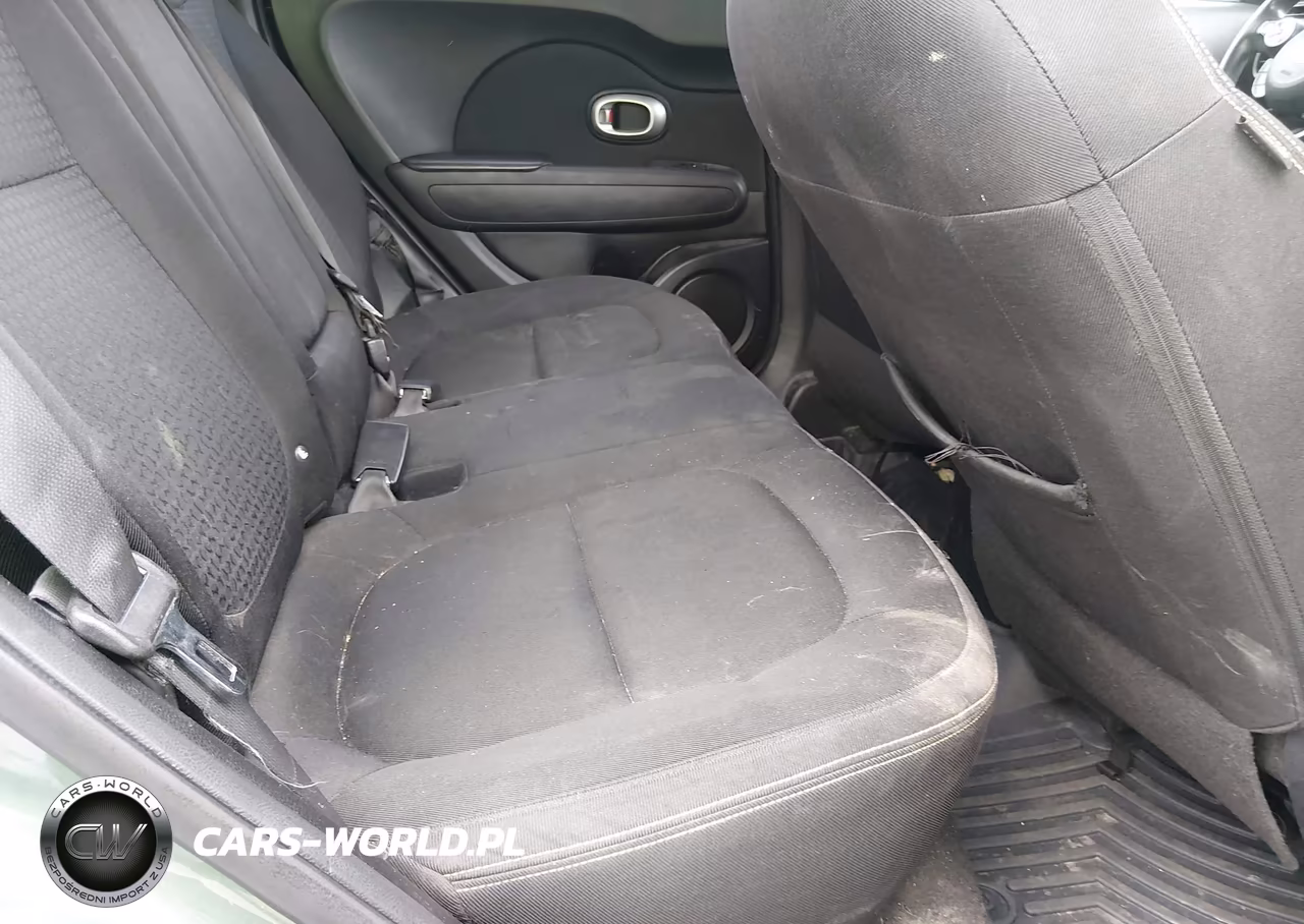 2014 Kia Soul + VIN:KNDJP3A53E7057285 - 8