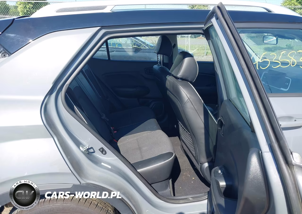 2022 Hyundai Venue Limited VIN:KMHRC8A39NU207892 - 8