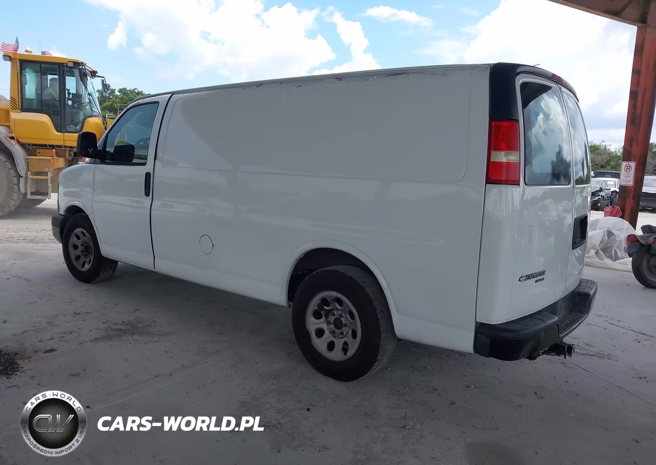 2012 Chevrolet Express 1500 Work Van VIN:1GCSGAFX2C1103241 - 3