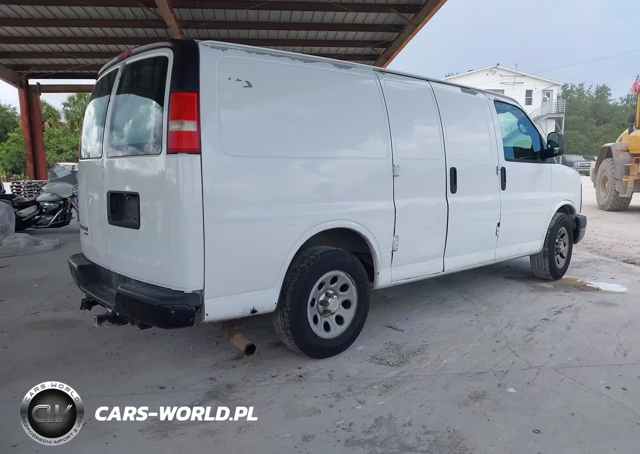 2012 Chevrolet Express 1500 Work Van VIN:1GCSGAFX2C1103241 - 4
