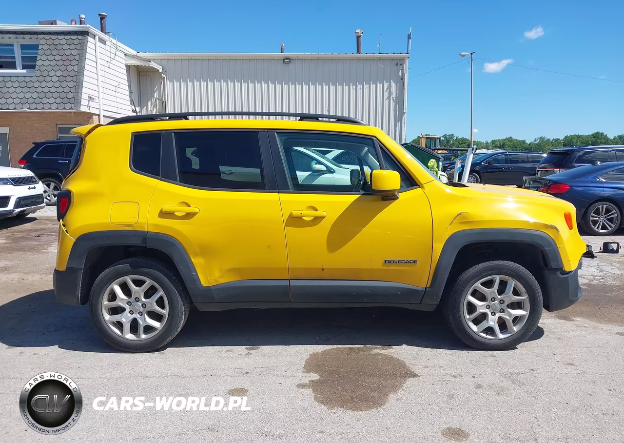 2018 Jeep Renegade Latitude 4X4 VIN:ZACCJBBBXJPH19675 - 14