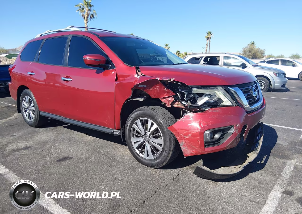 2017 Nissan Pathfinder Sv