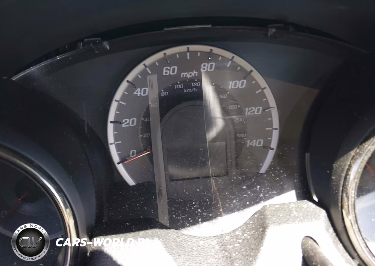 2013 Honda Fit Sport VIN:JHMGE8H57DC072069 - 7