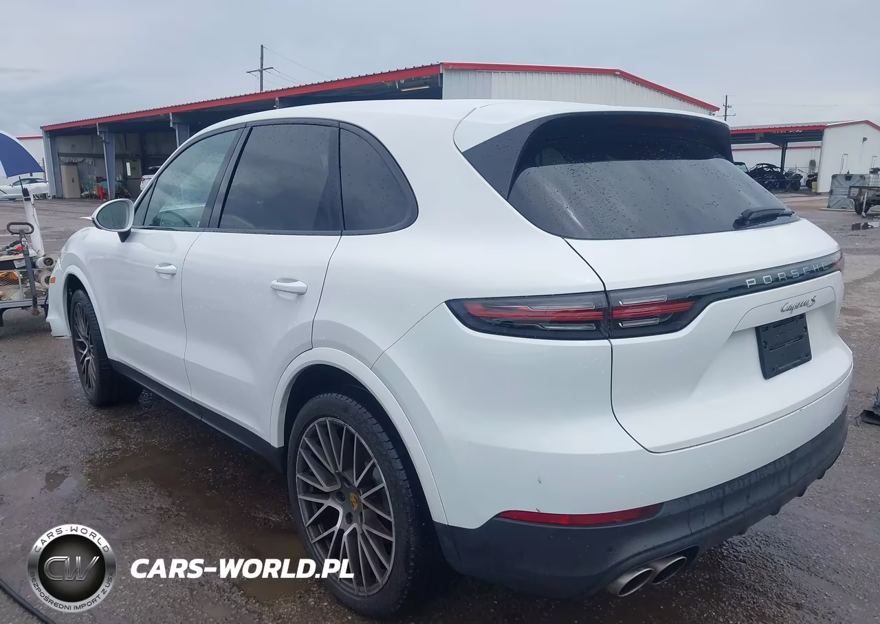 2020 Porsche Cayenne S VIN:WP1AB2AY2LDA28473 - 3