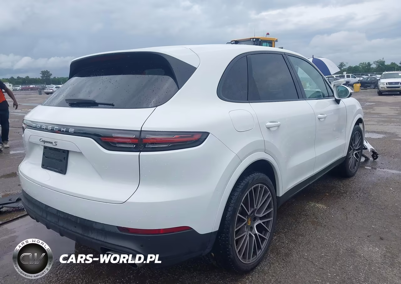 2020 Porsche Cayenne S VIN:WP1AB2AY2LDA28473 - 4