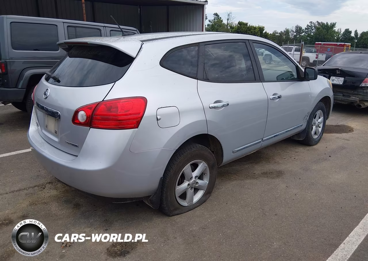 2012 Nissan Rogue S VIN:JN8AS5MT6CW268346 - 4