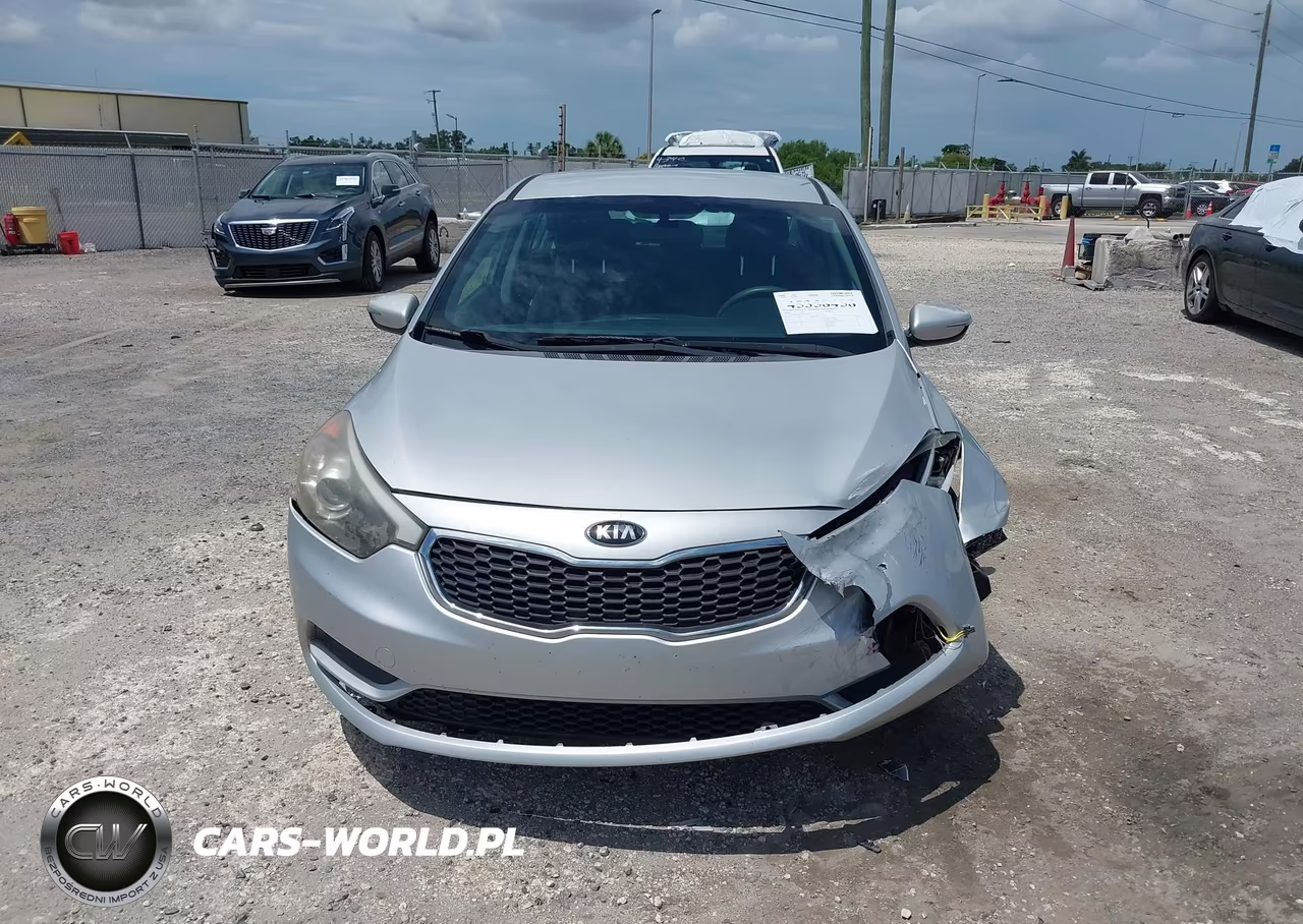 2016 Kia Forte Lx VIN:KNAFX4A67G5575979 - 13